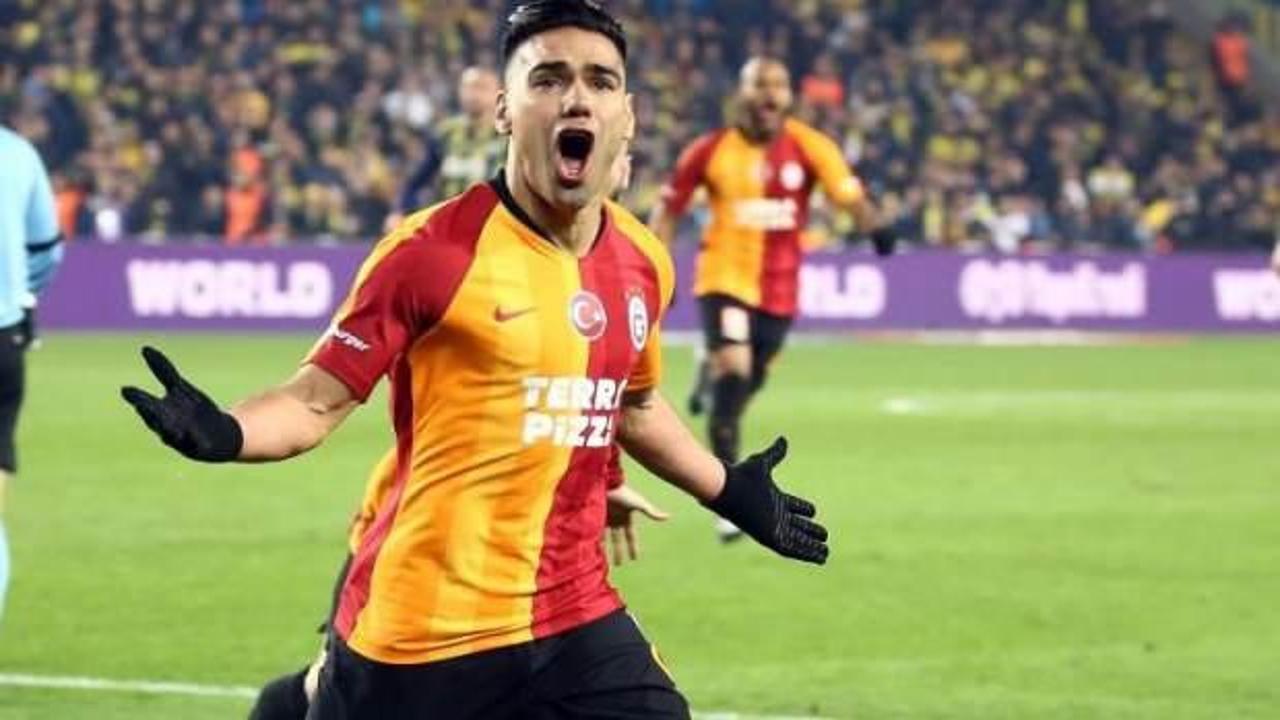 Eski Galatasaraylı Falcao'dan olay itiraf! D&uuml;nya devi pe&ccedil;eteye imza attırıyormuş
