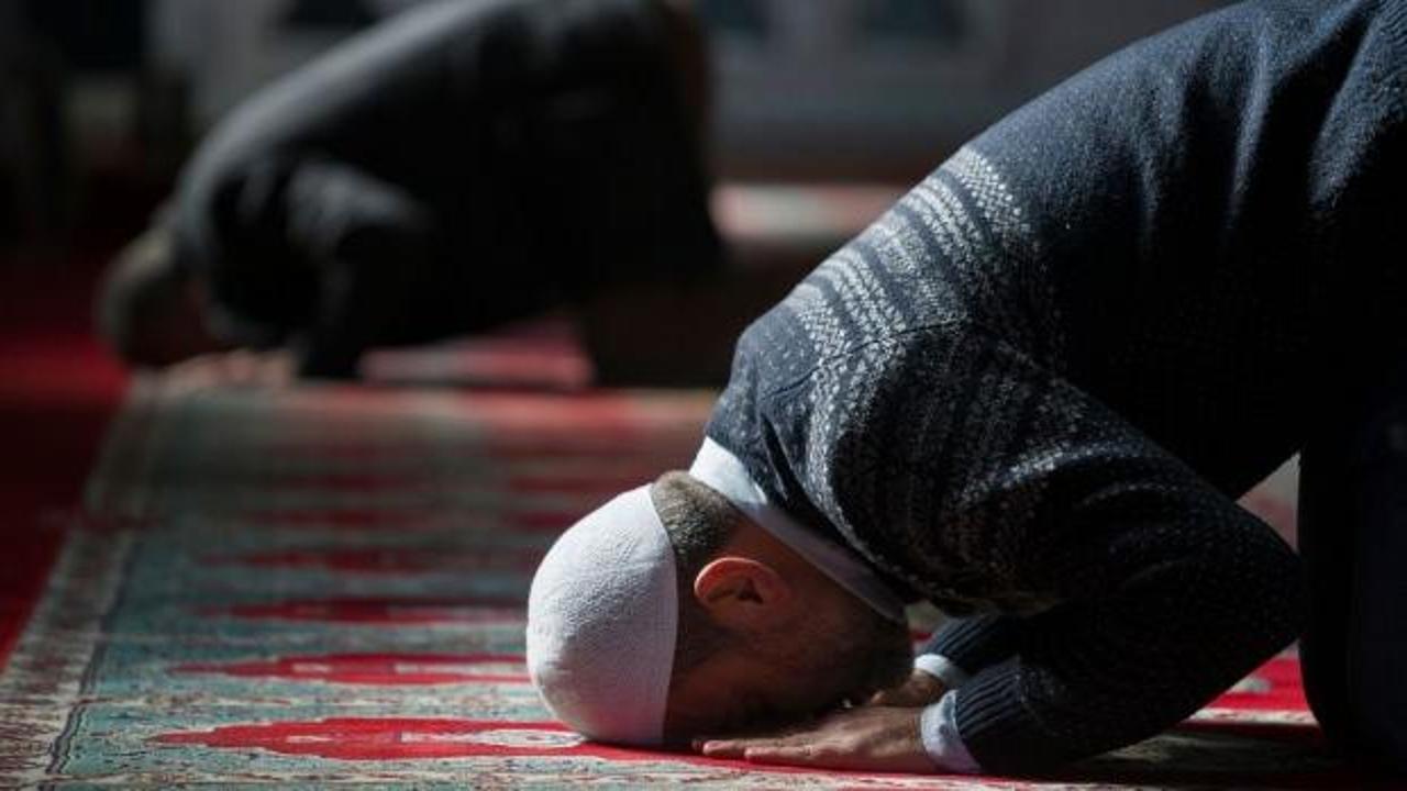 Teravih namazı farz mı, hükmü nedir? Ramazanda teravih kılmak şart mı?