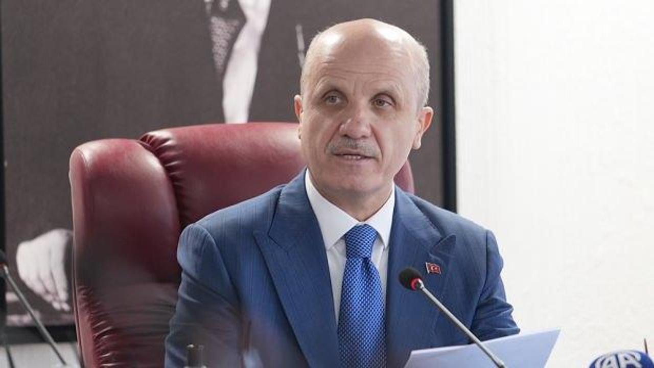 Y&Ouml;K Başkanı Erol &Ouml;zvar a&ccedil;ıkladı: Y&uuml;ksek&ouml;ğretime kayıtlı kadın &ouml;ğrenci oranı y&uuml;zde 53