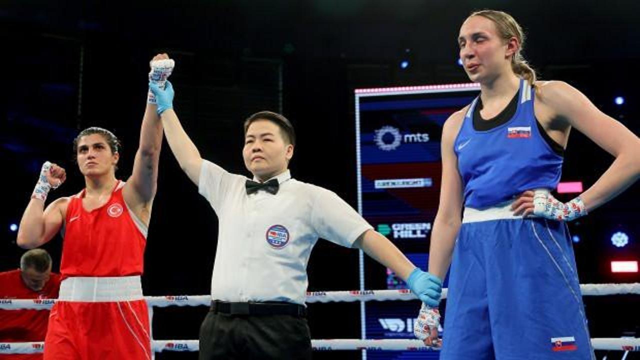 Busenaz S&uuml;rmeneli yarı finalde!