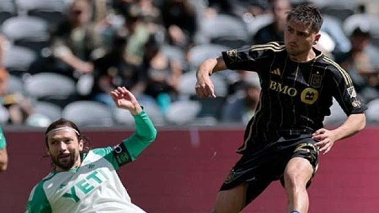 Cengiz &Uuml;nder, MLS'te bir ilki yaşadı