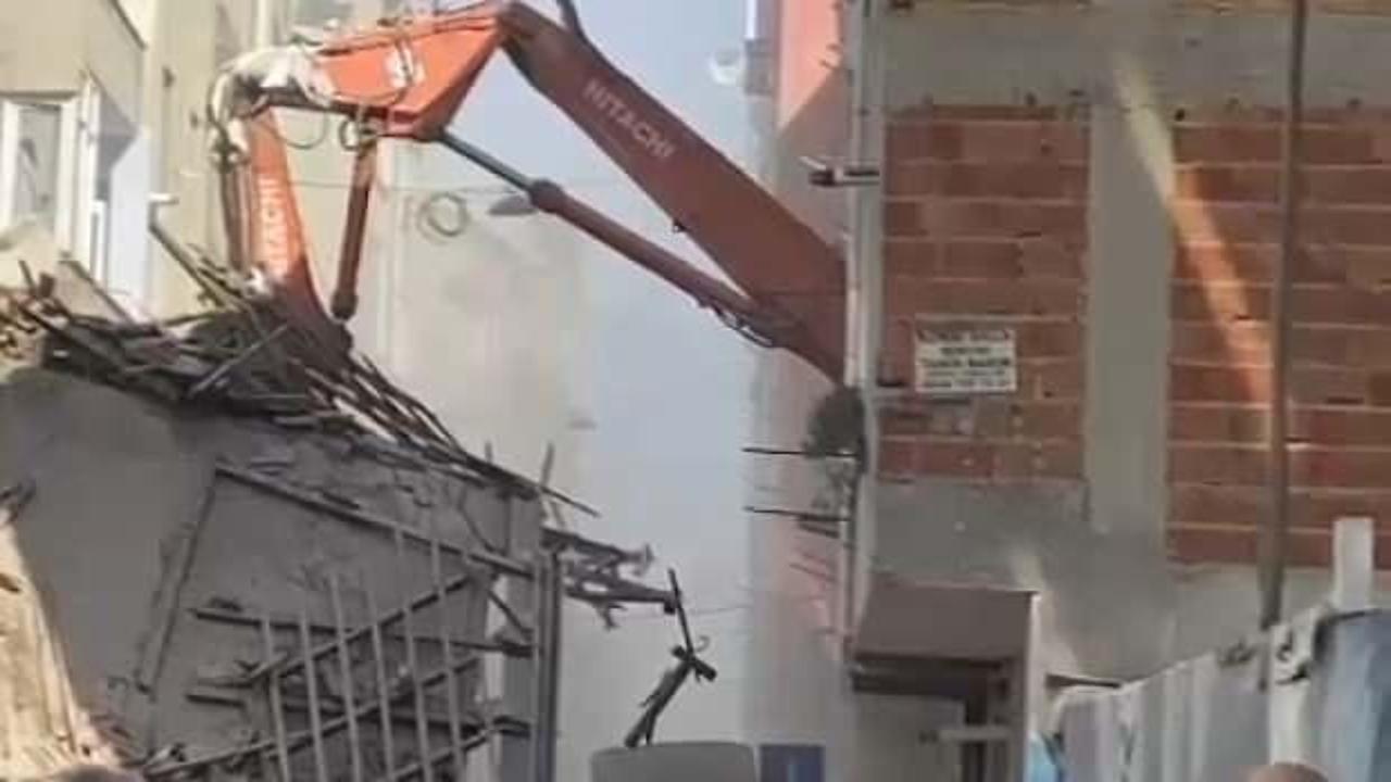 Esenler'de kontroll&uuml; yıkımda 2 bina hasar alması sonucu boşaltıldı!