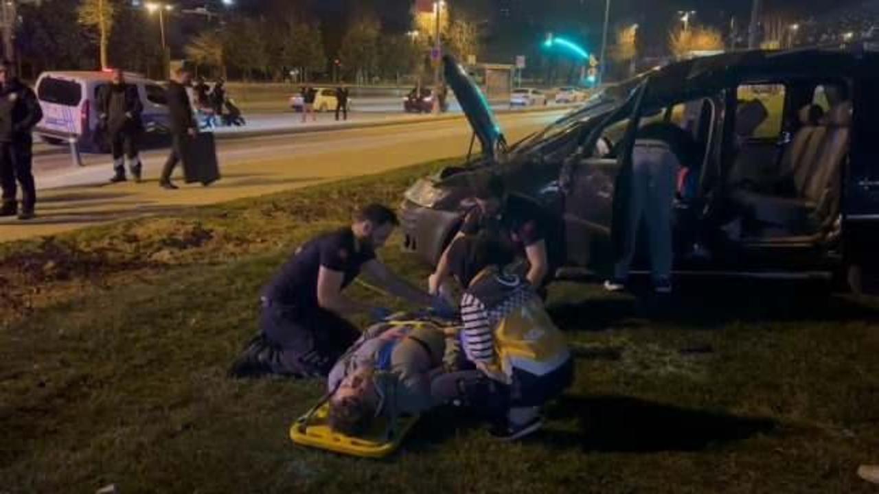  Maltepe'de hafif ticari ara&ccedil; takla attı: Yaralılar var!