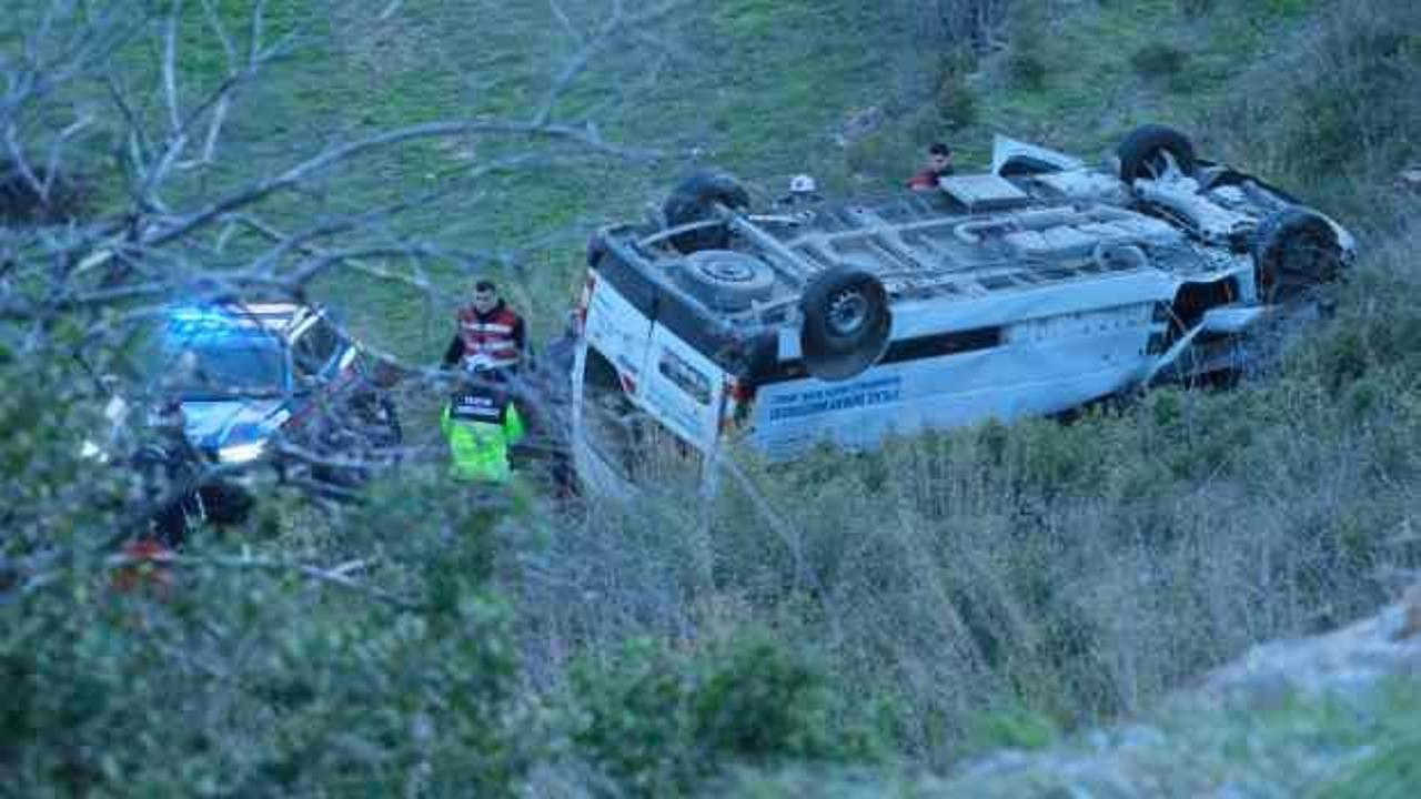 Muğla'da hasta taşıyan minibüs devrildi: 1 ölü, 5 yaralı