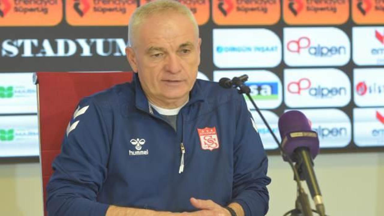 Sivasspor'da k&ouml;t&uuml; gidişe Rıza &Ccedil;alımbay dur dedi