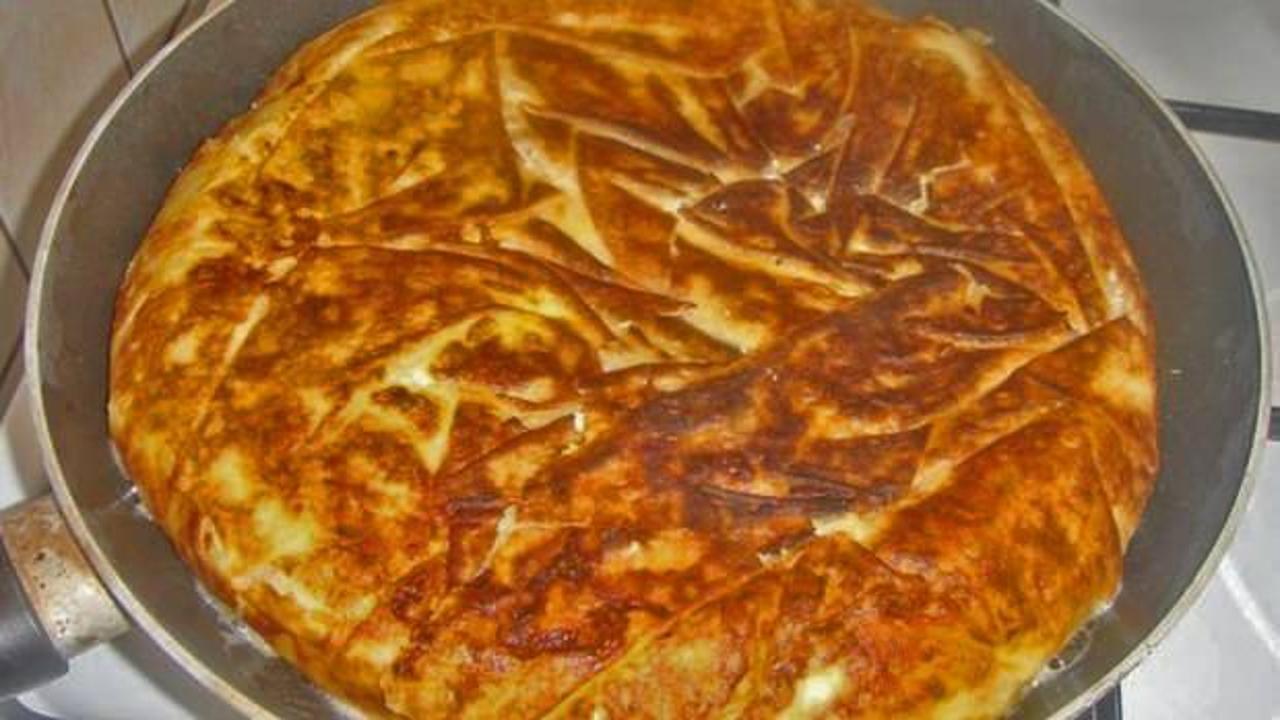 2 yufkanız varsa 15 dakikada hazır! Sahur için pratik börek tarifi