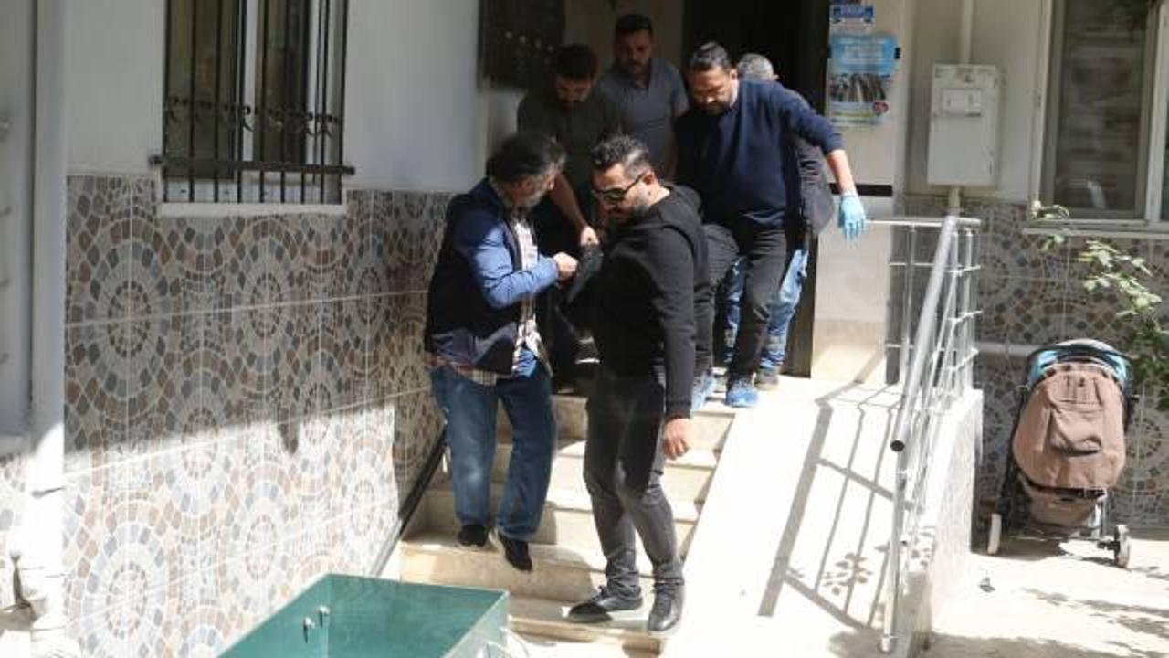 Antalya'da aile dehşeti: Babasını 5 bı&ccedil;ak darbesiyle &ouml;ld&uuml;rd&uuml;