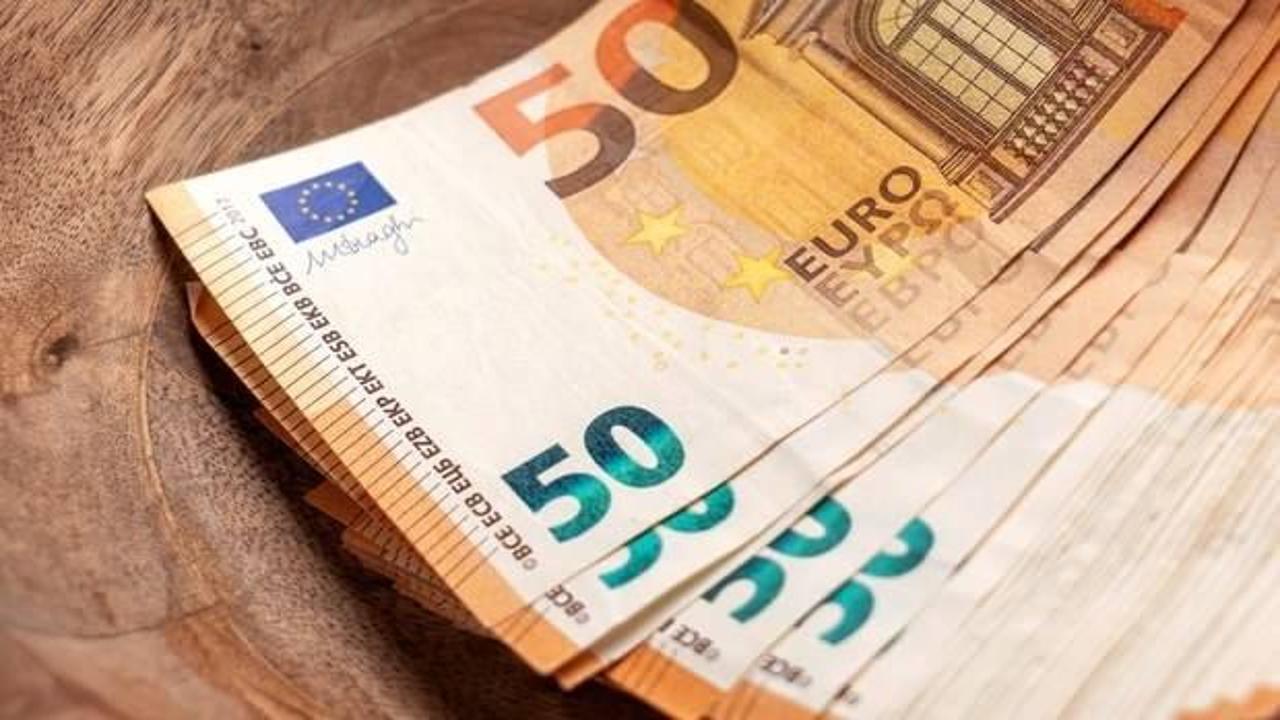Dolar ve Euro'da yeni rekor