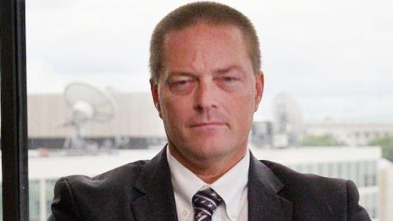 FBI'daki k&ouml;stebek yakalandı