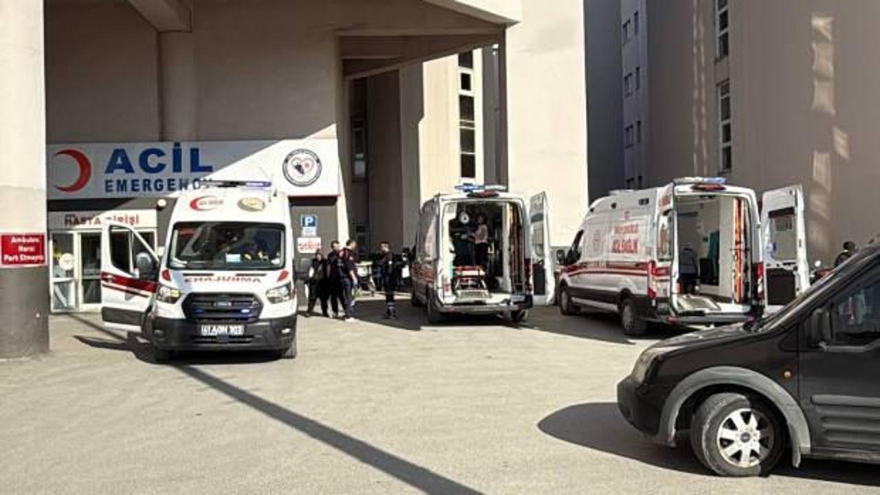 Komşular arasındaki kavgada 1 kişi &ouml;ld&uuml;, 3 kişi yaralandı