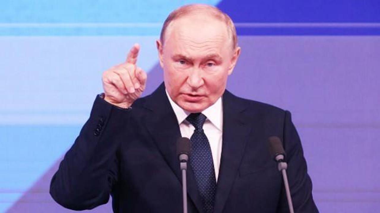 Putin 6 ay s&uuml;re verip tehdit etti: Ya Rus olacaksınız ya da...