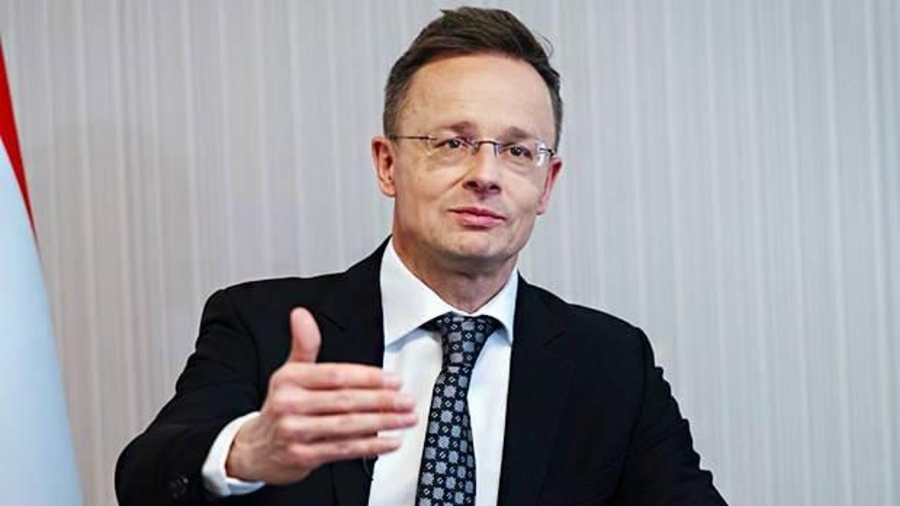 Szijjarto barış i&ccedil;in T&uuml;rkiye ve Rusya'yı işaret etti