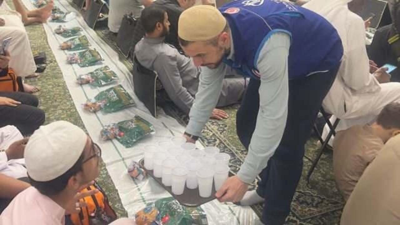 TDV, Haremeyn b&ouml;lgesinde 60 binden fazla kişiye Ramazan yardımı ulaştıracak