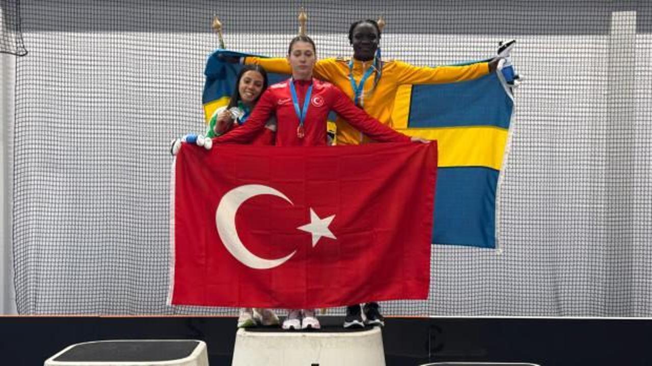 Bayrağımızı dalgalandırdı! Milli sporcumuz Avrupa şampiyonu