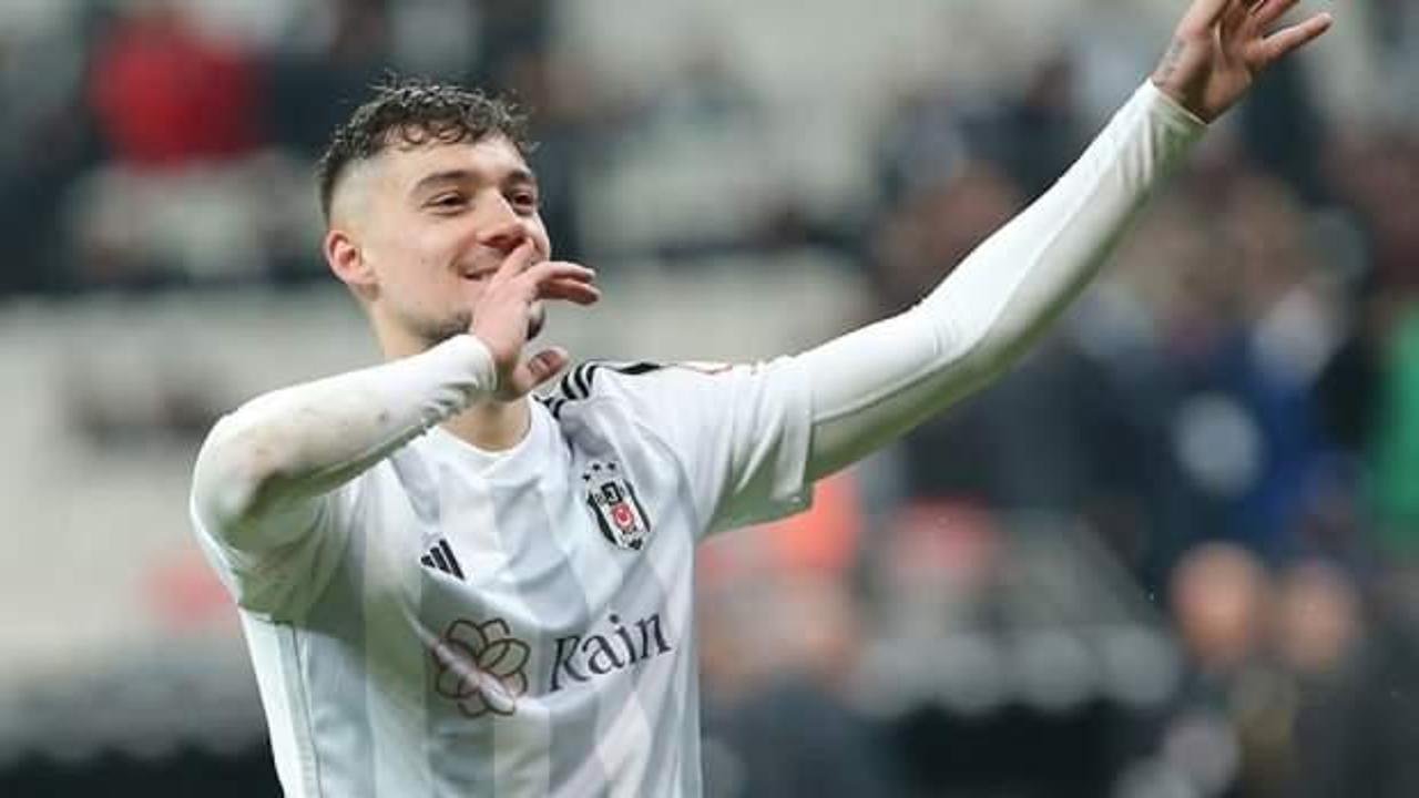 Ernest Muçi, Mario Gomez’den sonra ilk peşinde!