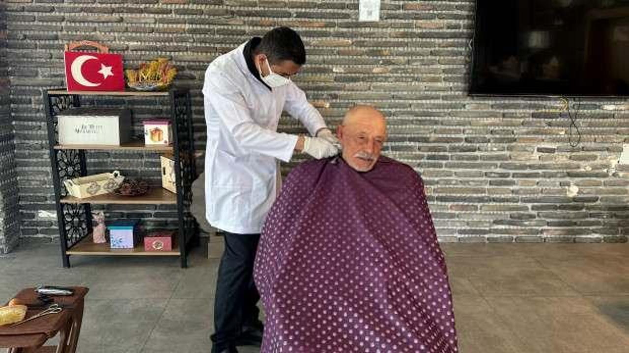 Gaziantep B&uuml;y&uuml;kşehir, yaşlı ve engelli vatandaşları bayrama hazırlıyor 