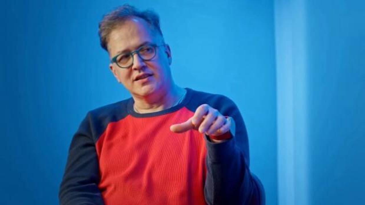 Youtuber İlker Canikligil, AK Partili se&ccedil;menin annesine k&uuml;f&uuml;r etti