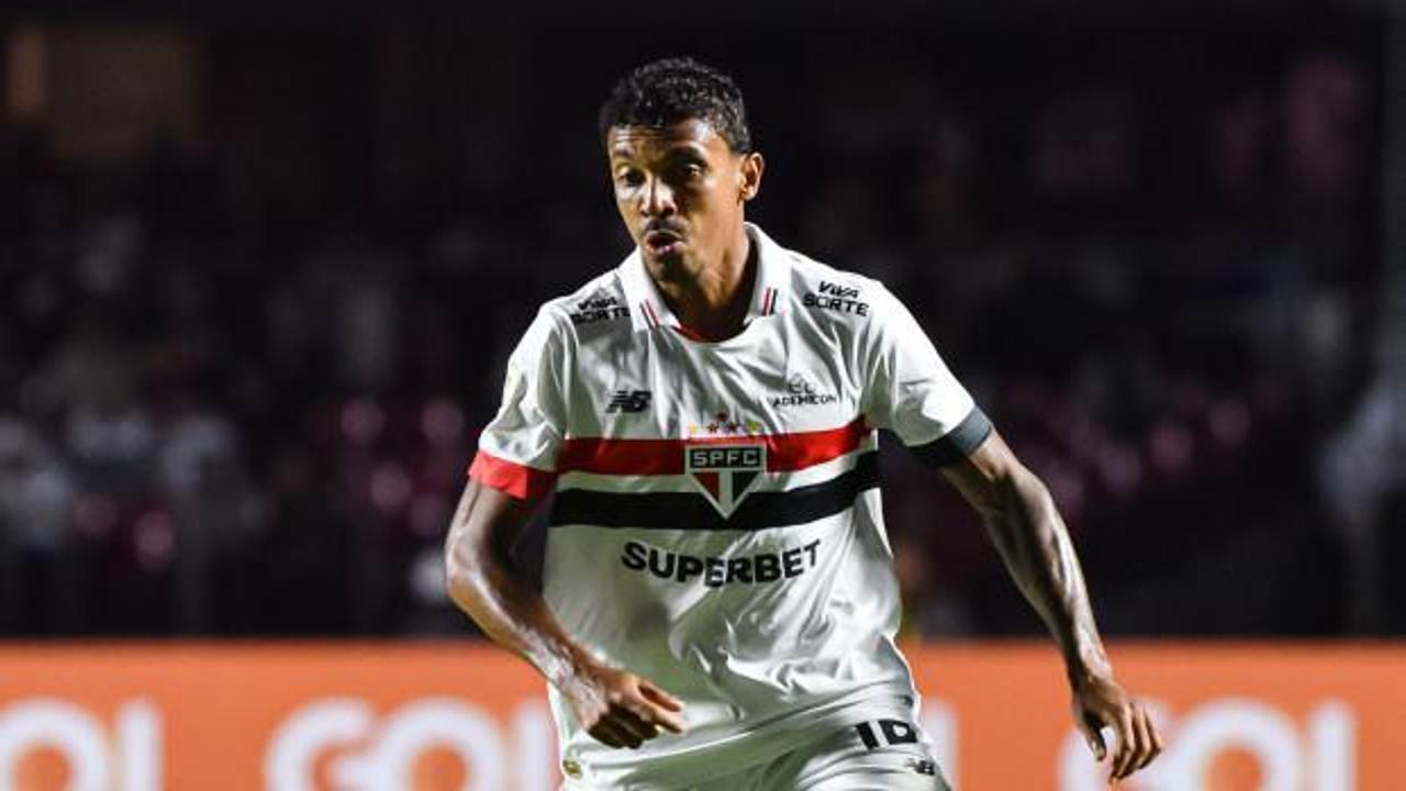 Akciğerine pıhtı atmıştı: Fenerbah&ccedil;e'den eski futbolcusuna mesaj