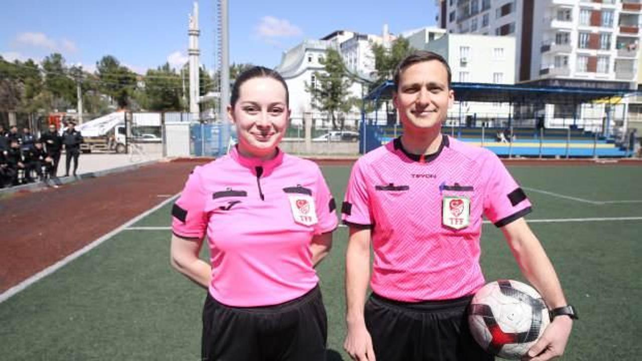 Karı koca Siirt'te hakemlik yapıyor: Birlikte ma&ccedil;a &ccedil;ıkmak &ccedil;ok farklı bir duygu