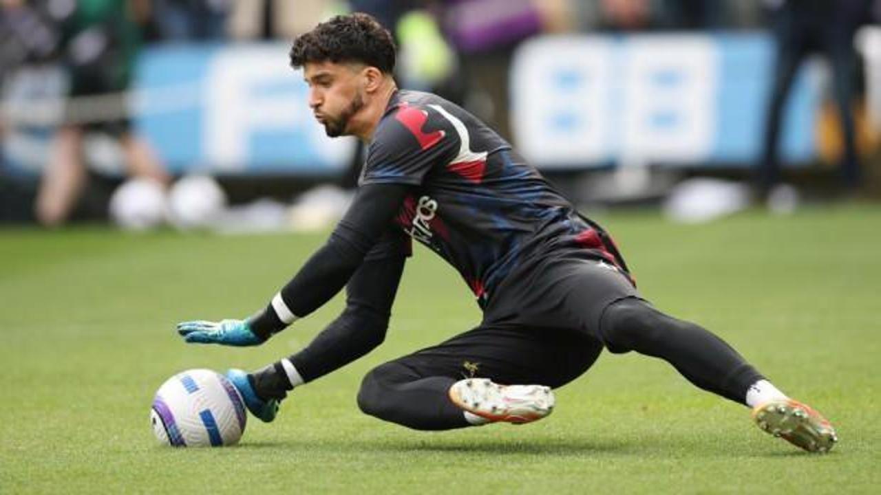 Altay Bayındır'a Premier Lig'deki ilk maçında büyük şok!