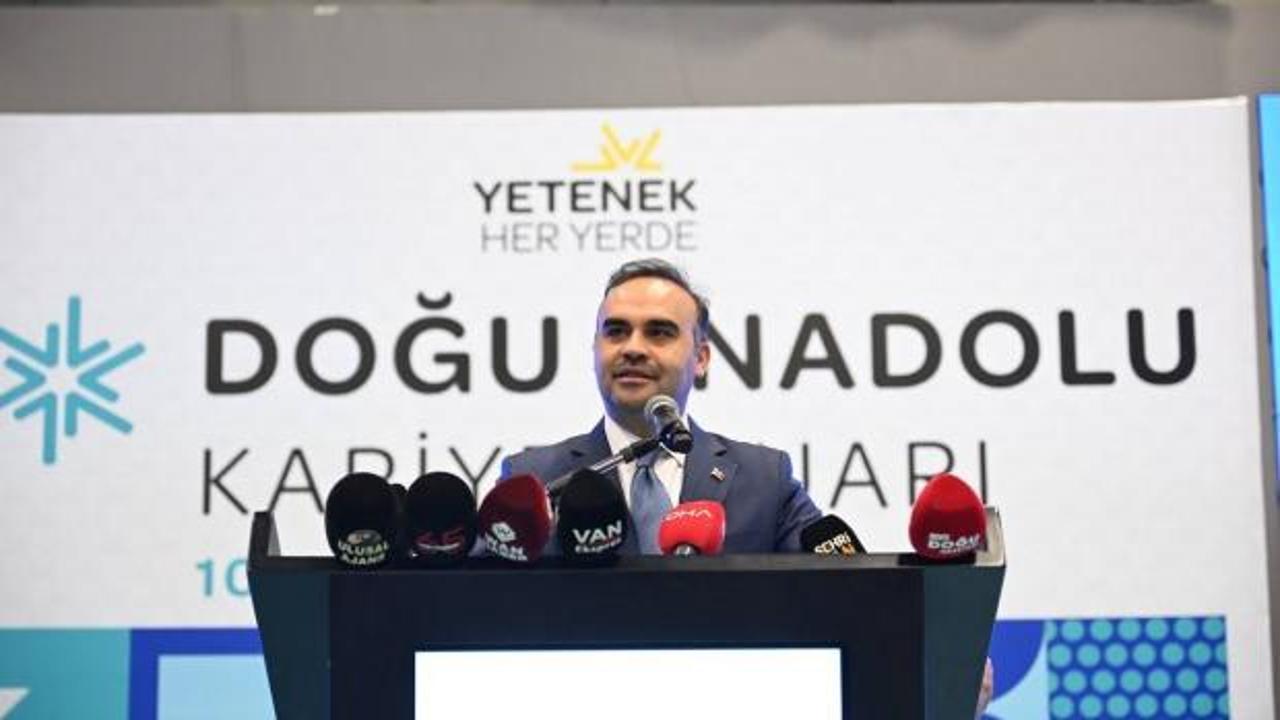 Bakan Kacır temelini attı! 13 bin vatandaşa istihdam sağlayacak!