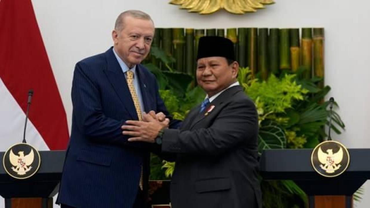 Fahrettin Altun duyurdu... Endonezya'dan üst düzey ziyaret! 