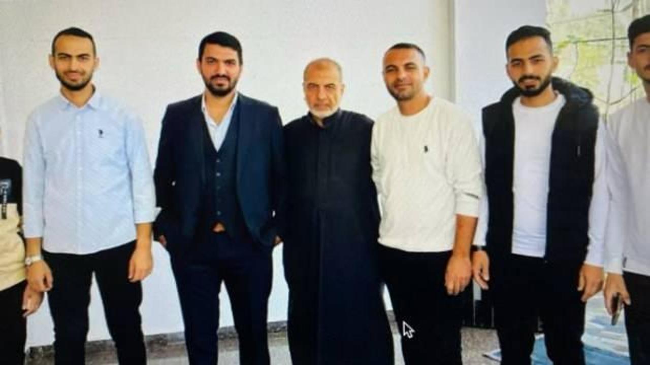 İsrail'in saldırısında şehit olan 6 oğlunun cenaze namazını kıldırdı