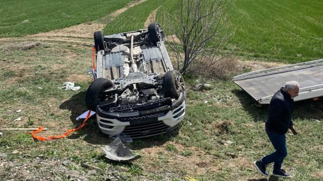 Kırıkkale'de feci kaza! Takla atarak şarampole devrildi
