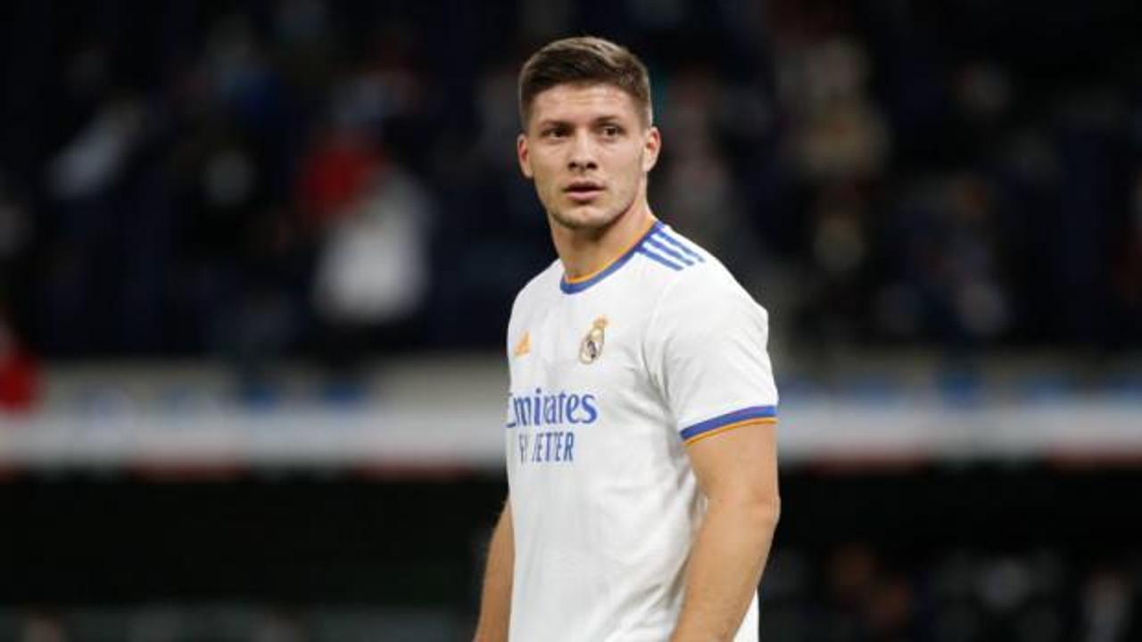 Süper Lig devleri, Real Madrid'in 63 milyon Euro ödediği golcünün peşinde