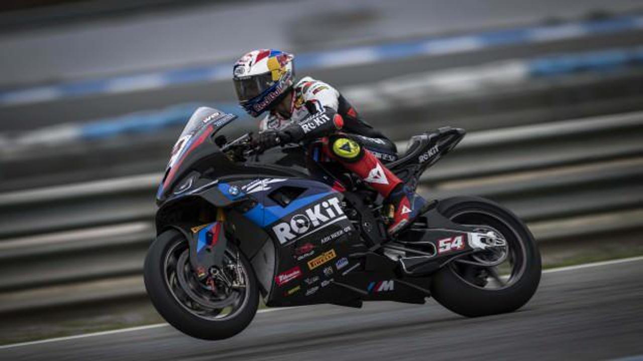 Toprak Razgatlıoğlu'ndan Hollanda'da 'superpole' zaferi