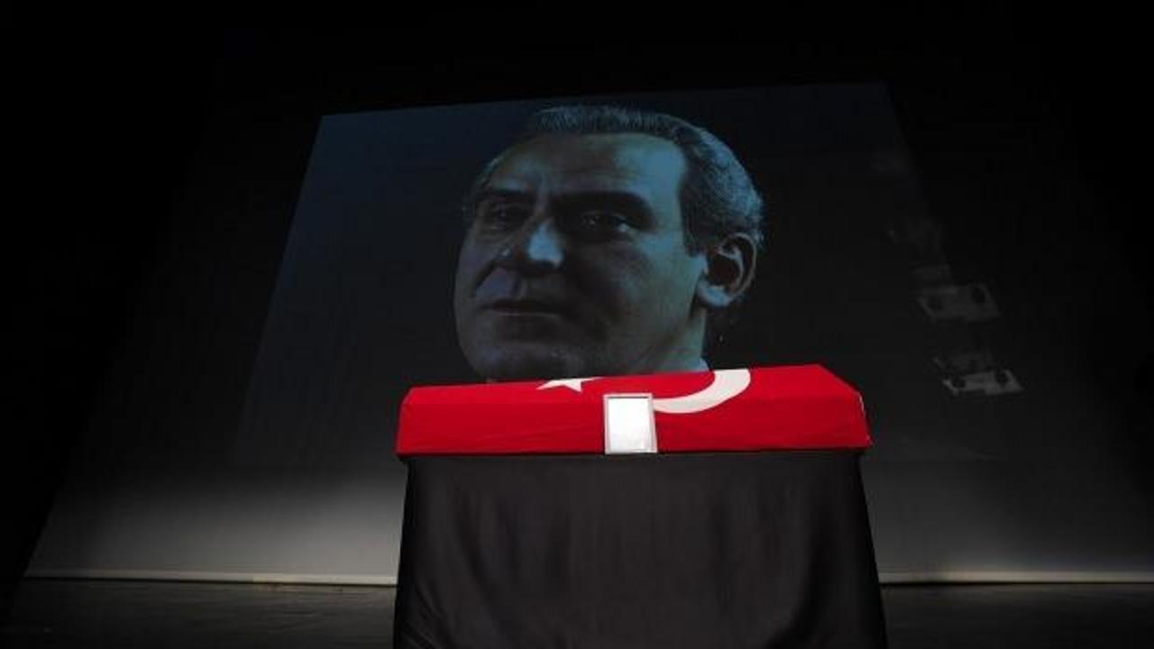 Vasiyeti yerine getirilen Ahmet Levendoğlu'nun cenaze namazı kılınmadı