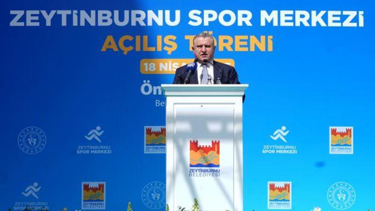 Bakan Bak, Zeytinburnu Spor Merkezi'nin açılışına katıldı