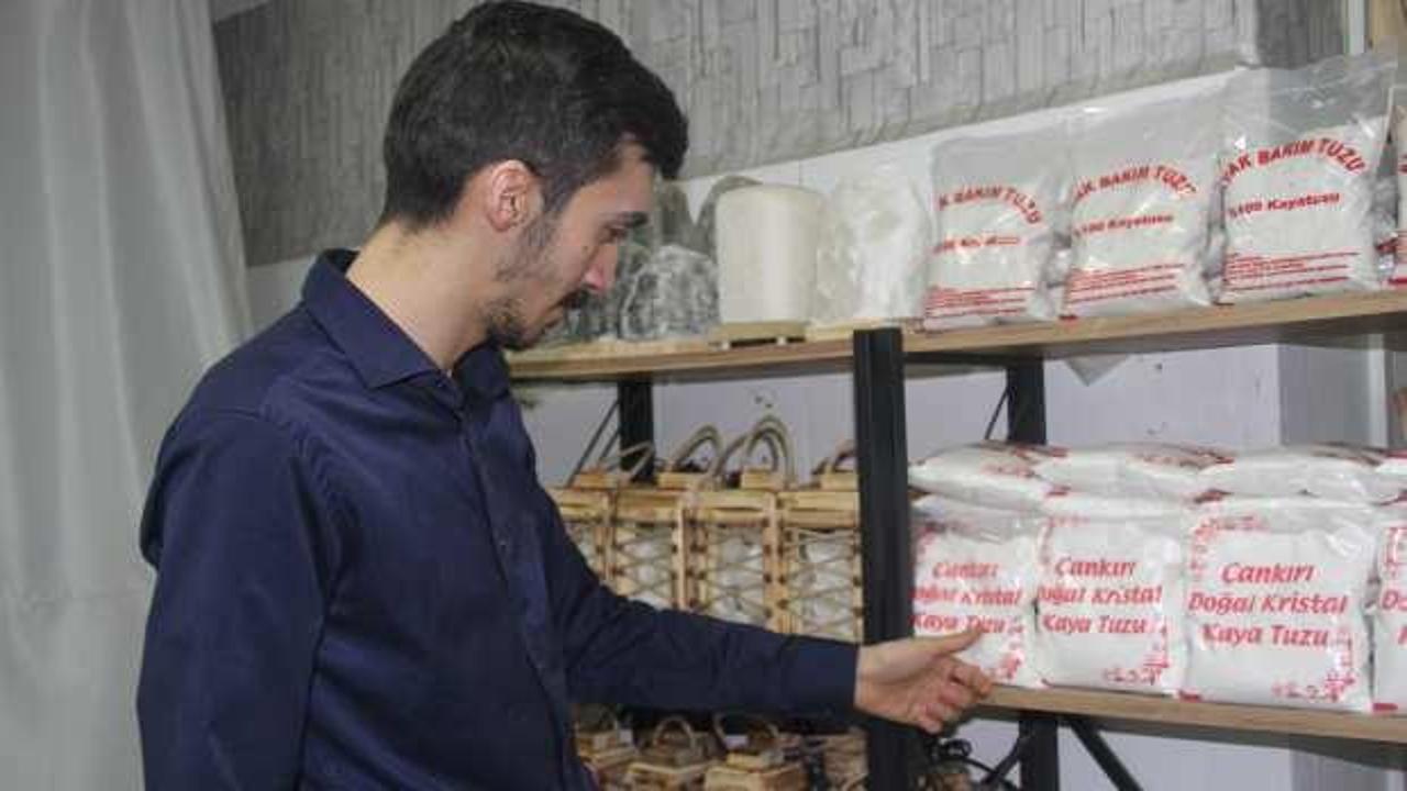 Hayalindeki işi kurdu, Çankırı kaya tuzunu Türkiye'ye pazarlıyor