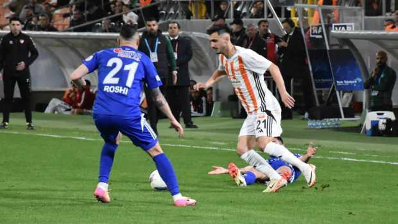 Süper Lig yolunda Erzurumspor'dan kritik galibiyet!