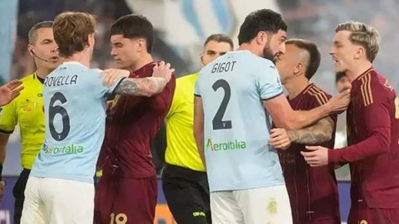 Roma derbisinde taraftarlar polisle &ccedil;atıştı! 13 yaralı