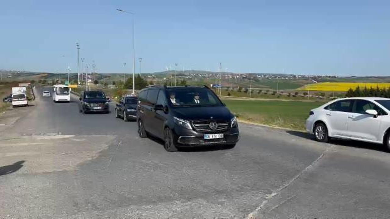 Özgür Özel, Ekrem İmamoğlu'nu cezaevinde ziyaret etti