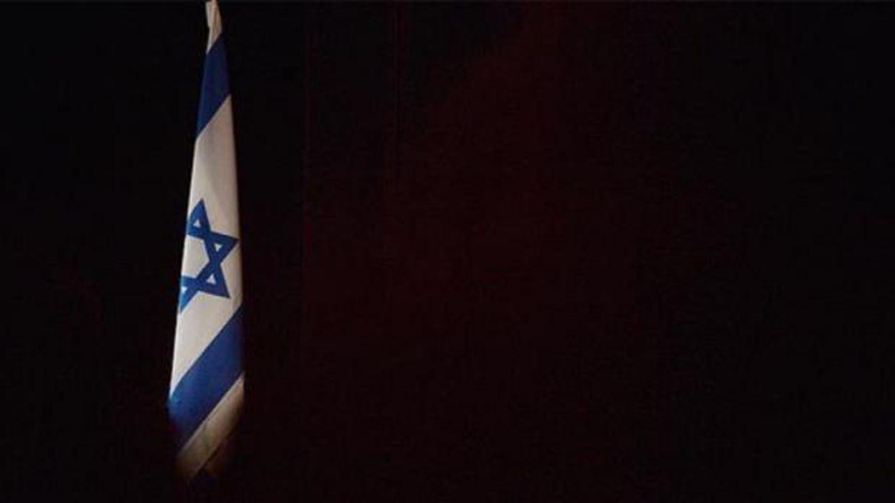 Tel Aviv'de g&uuml;venlik krizi... H&uuml;k&uuml;metle teşkilat birbirine girdi! 