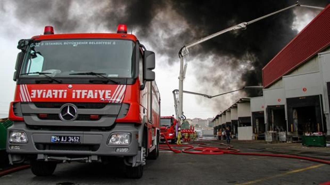 T&uuml;rkiye'nin yangın karnesi zayıf: 234 belediyenin itfaiyesi yok