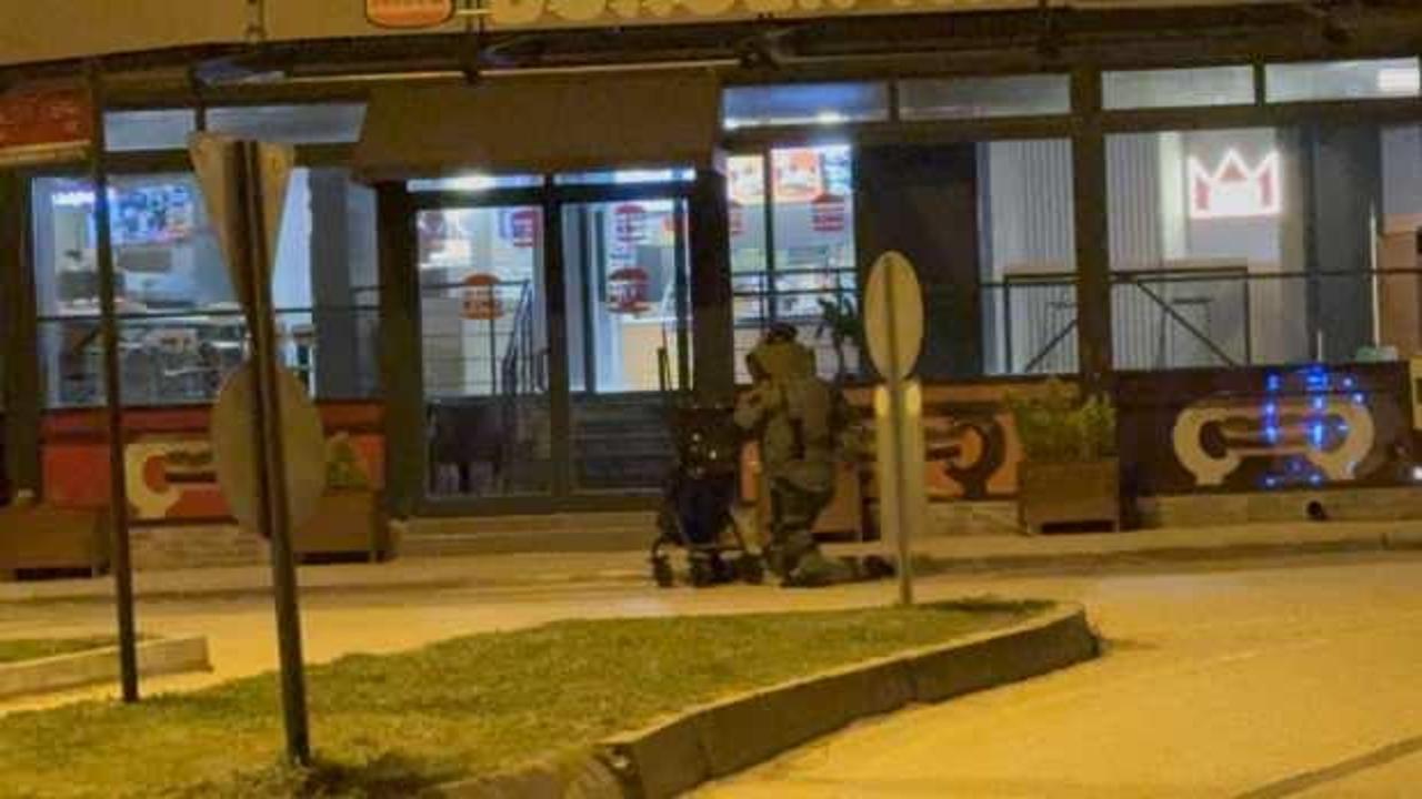 Unutulan &ccedil;anta f&uuml;nye ile patlatıldı! İ&ccedil;erisindeki ortaya &ccedil;ıktı