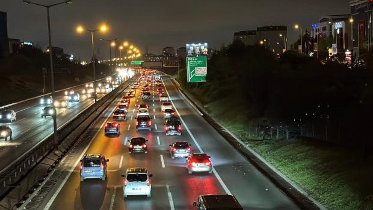 İstanbullular depremin ardından Anadolu illerine gitmeye başladı