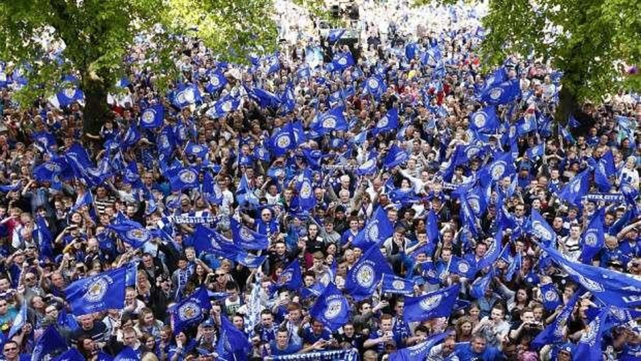 Premier Lig şampiyonu olmuşlardı: Finale 5 hafta kala bir alt lige d&uuml;şt&uuml;ler