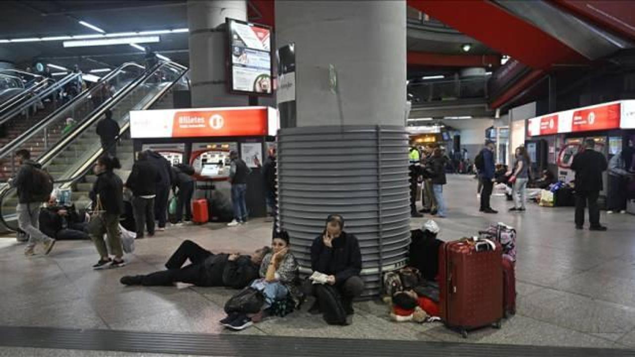 5 saniyede 50 milyon karanlıkta: Avrupa'yı felce uğratan elektrik krizi