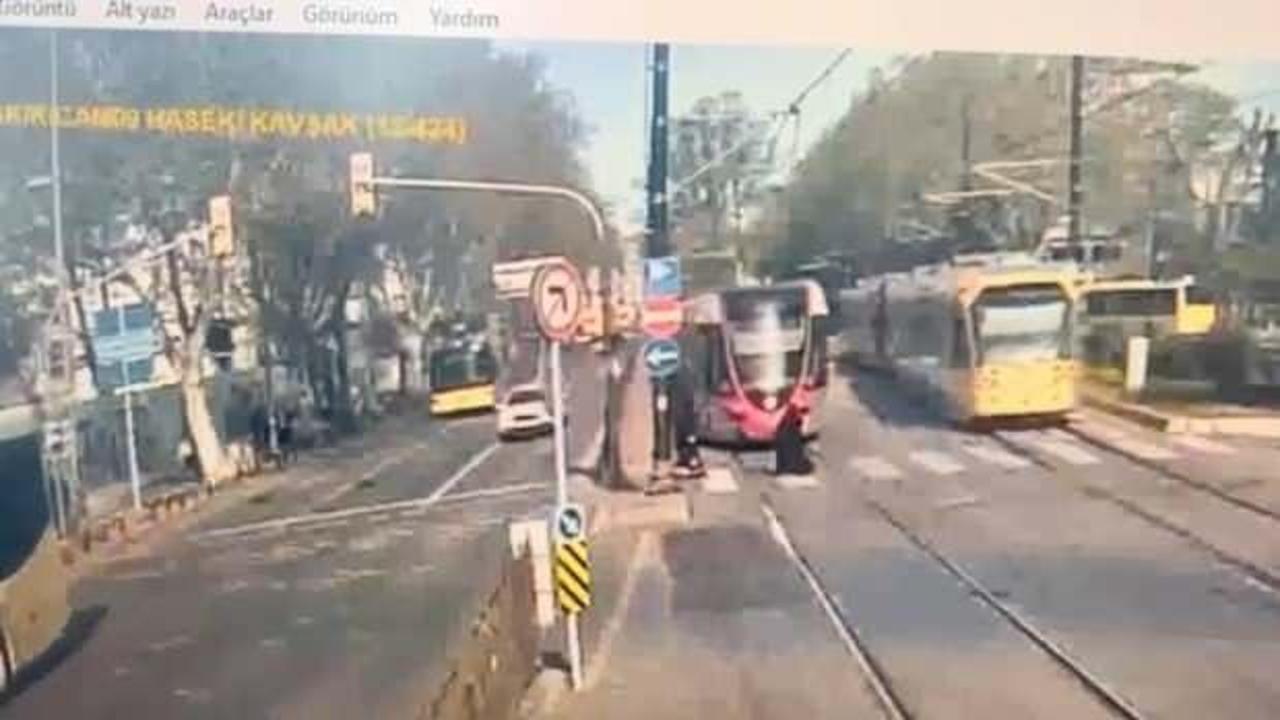 Fatih'te tramvayın &ccedil;arptığı kadın yaşamını yitirdi