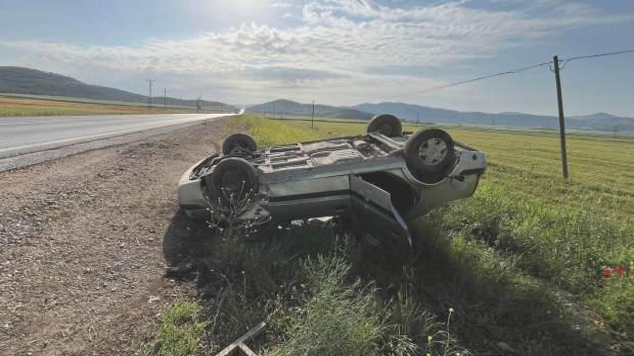 Gaziantep’te otomobil şarampole devrildi: 4 yaralı