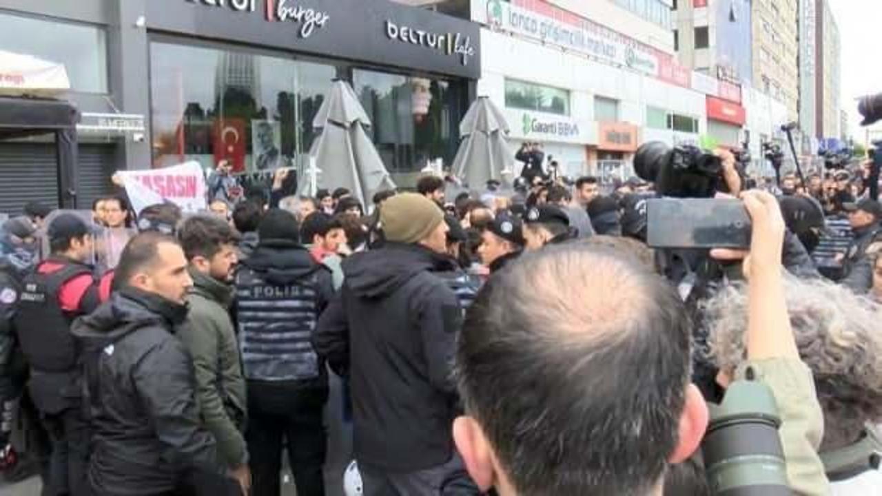 İstanbul Valiliği: İzinsiz g&ouml;steri i&ccedil;in toplananlardan 384'&uuml; g&ouml;zaltına alındı