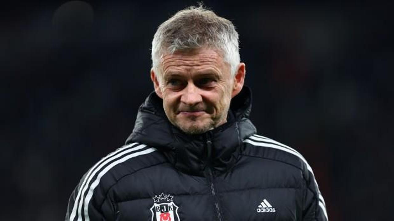 Tam 22 yıl ge&ccedil;ti: Solskjaer, Lucescu'yu unutturabilir