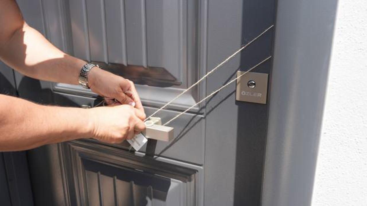 Gıda ter&ouml;ristleri fena yakalandı! Hepsinin son kullanma tarihi ge&ccedil;miş