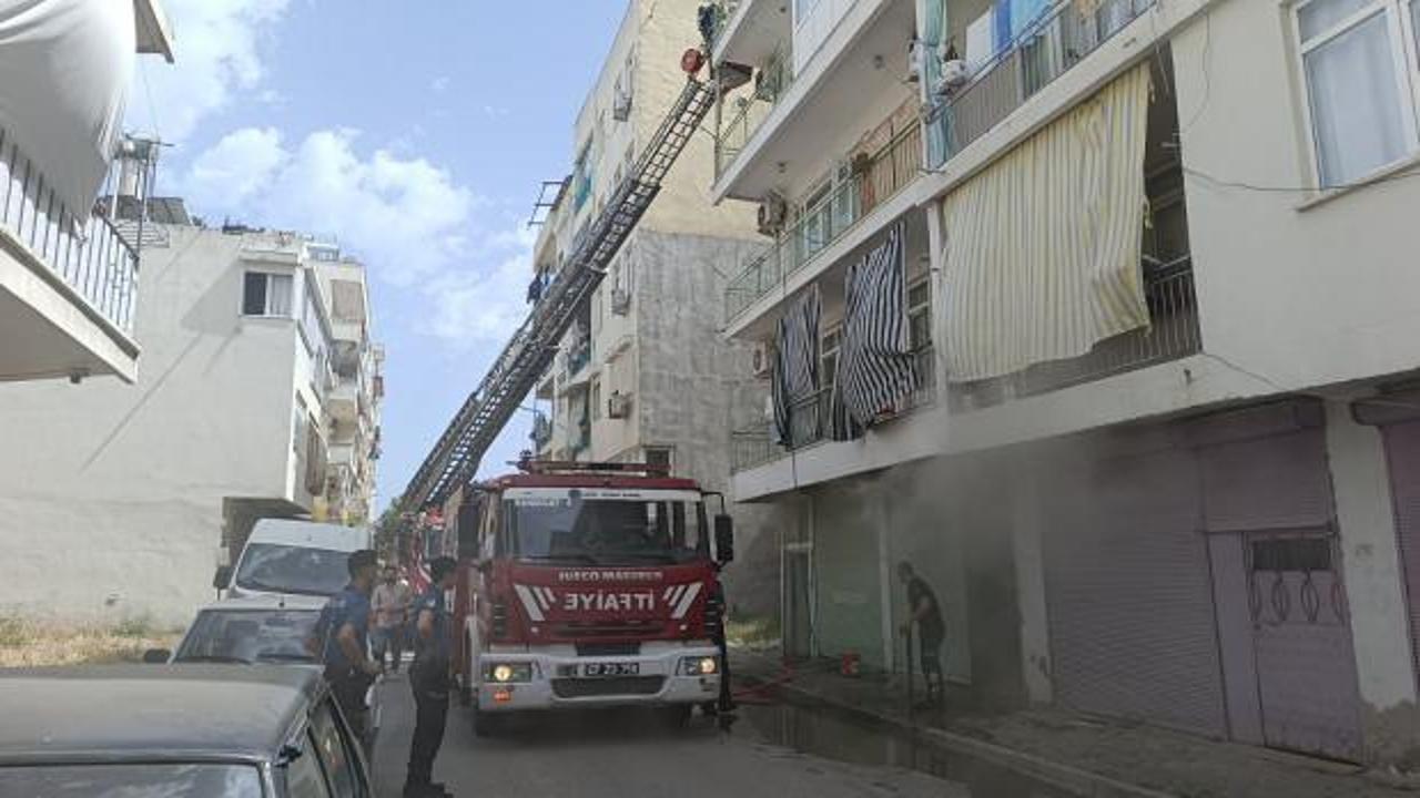 Antalya'da 4 katlı binada yangın paniği!