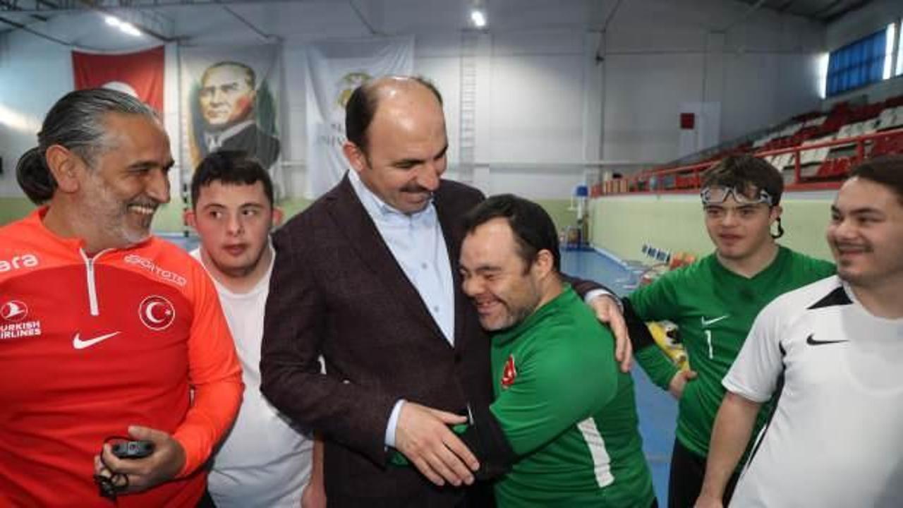 Başkan Altay: &ldquo;Engelleri birlikte aşıyoruz&rdquo;