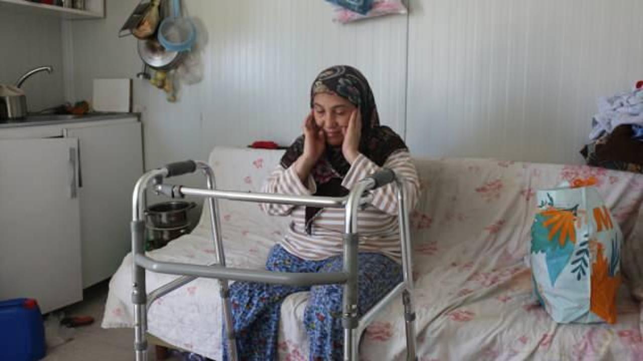 Depremde sağ bacağını kaybeden annenin hikayesi duygulandırdı